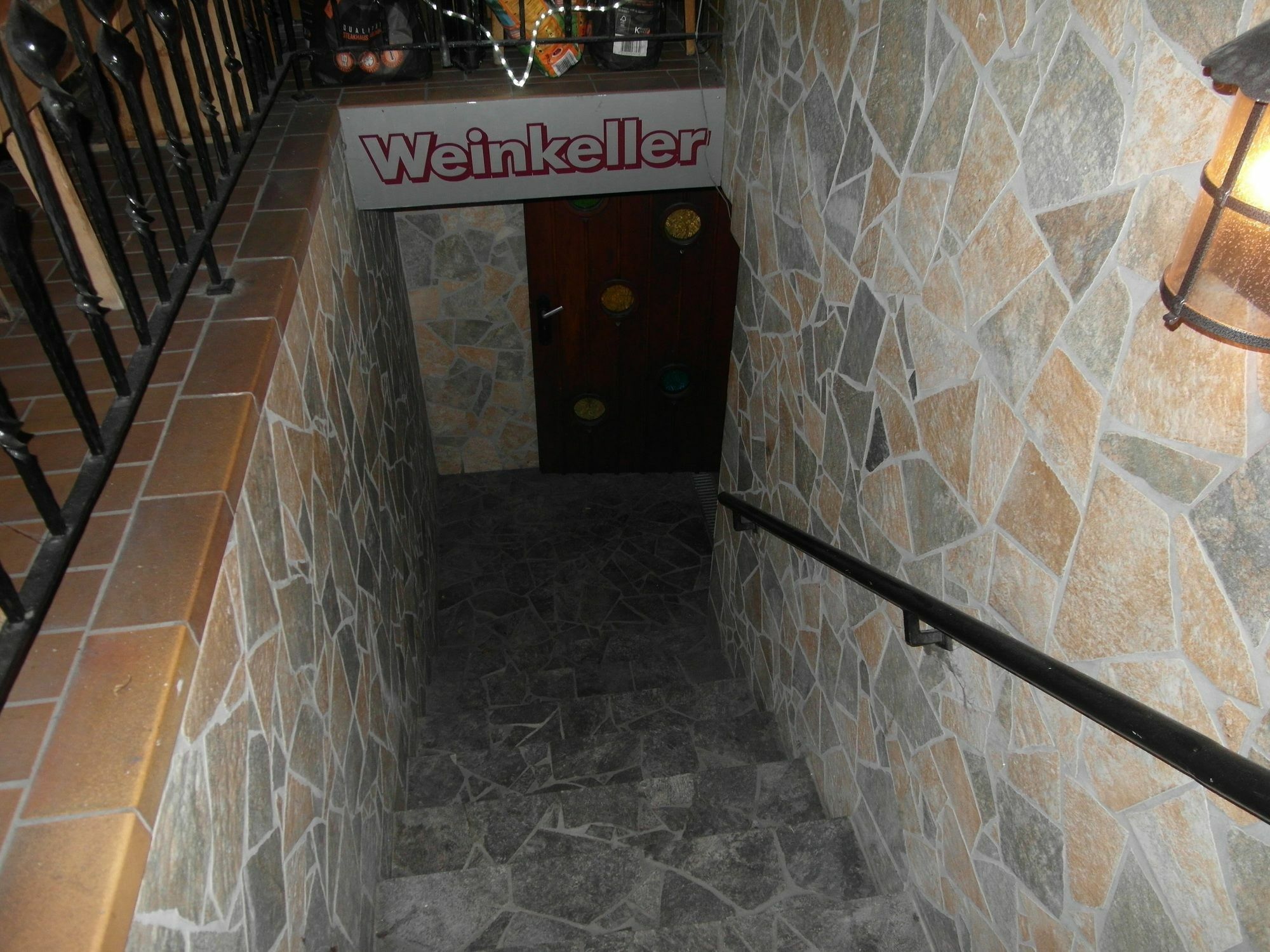 Hotel Zum Weissen Kreuz Altenahr Exterior foto